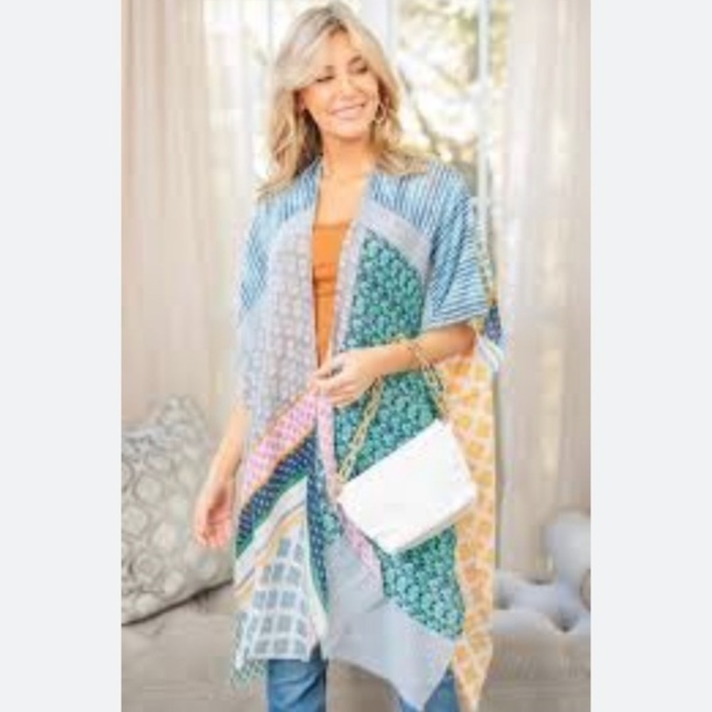 Do Everything In Love Wrap NWT‎ OS